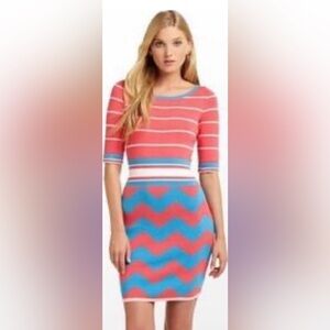 Lilly Pulitzer Lindsay sweater dress chevron/ striped pattern in pink and blue.